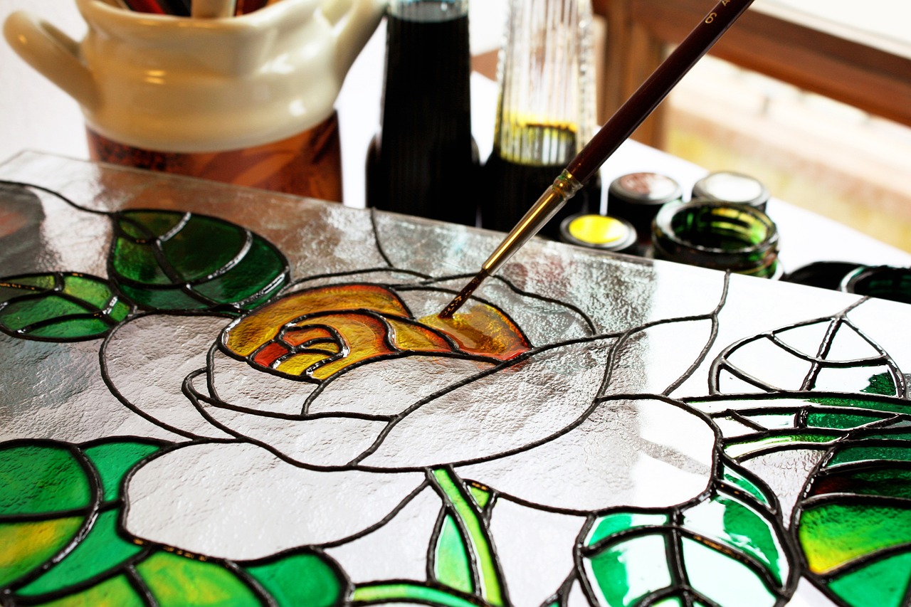 5 Paint-dipping Crafts for Kids